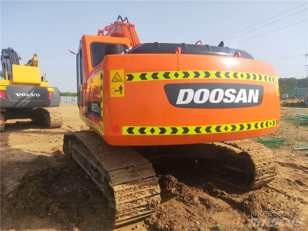 Doosan DH 220 LC-7 Pásová rýpadla