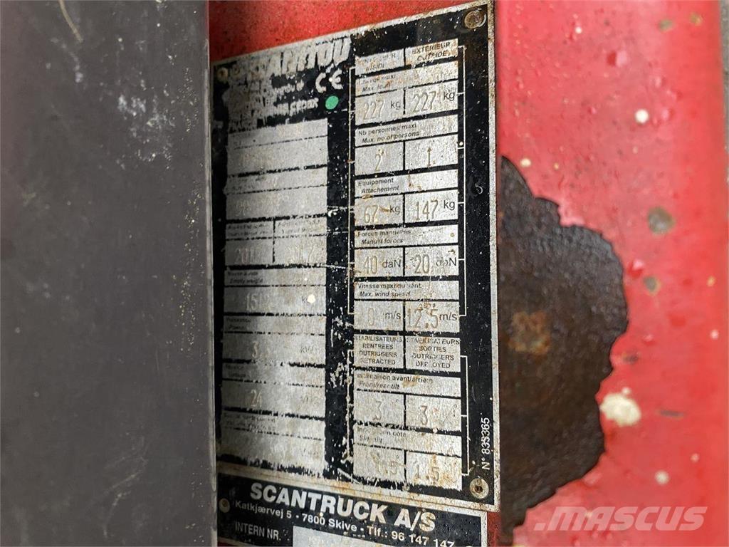 Manitou 78SEC Nůžková zvedací plošina