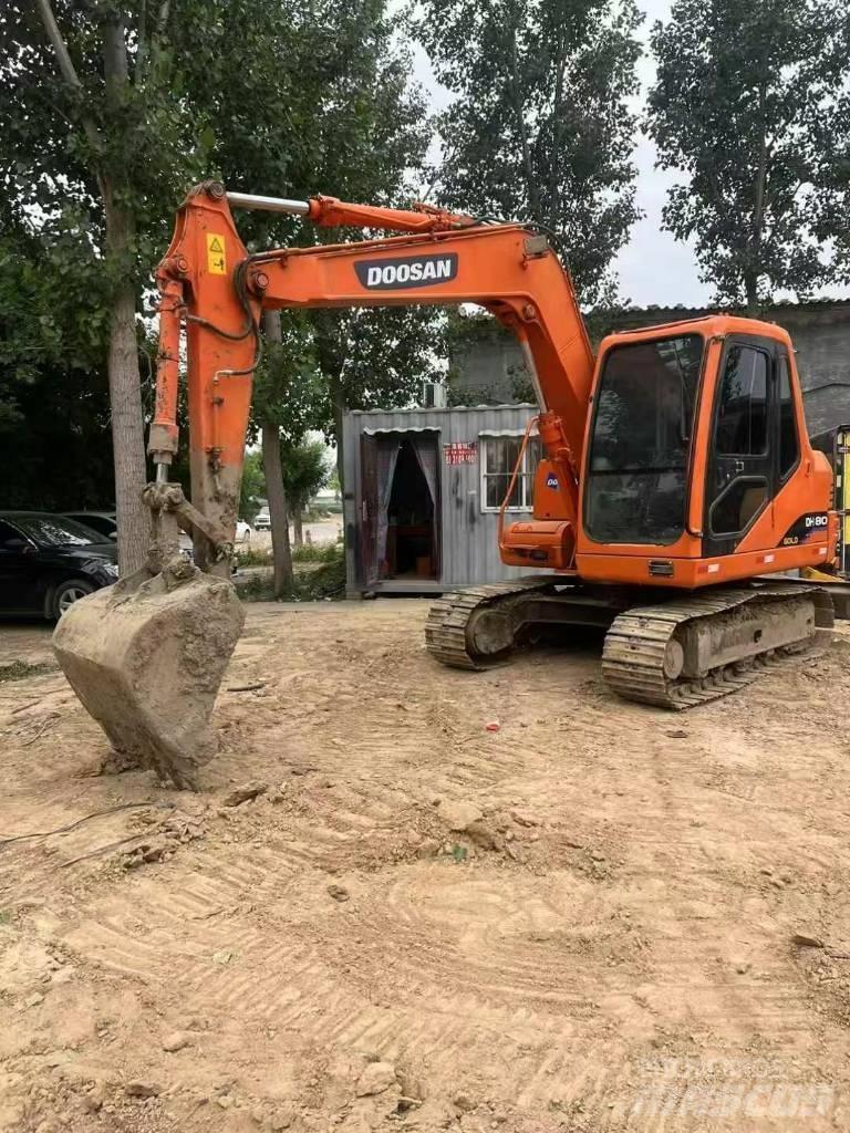 Doosan DH 80 Pásová rýpadla