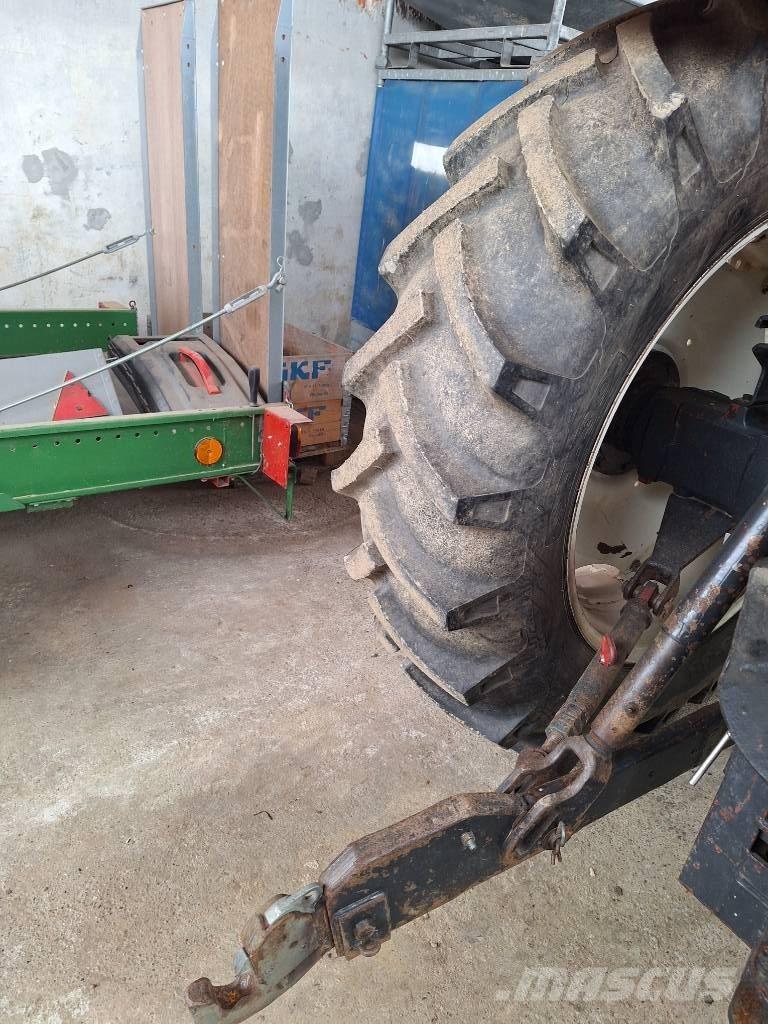 Fiat 115-90 Traktory