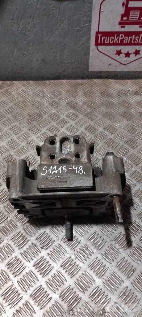 Scania R440  1782203 Kabiny a interiér