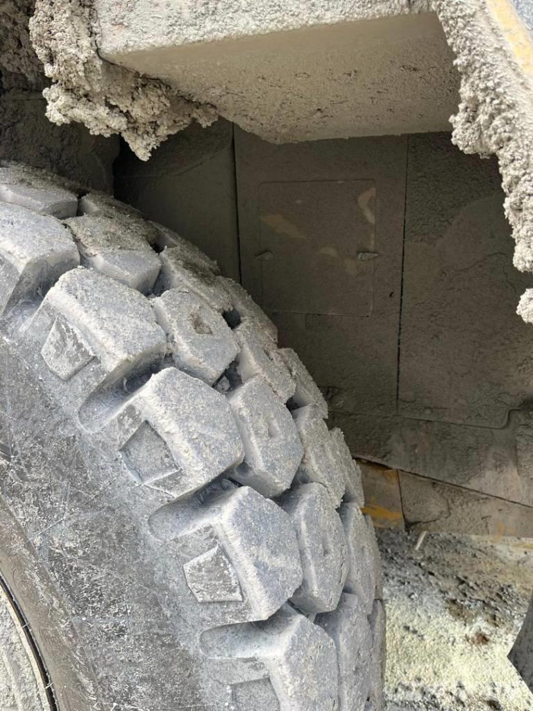 CAT 771D Pevné dempry