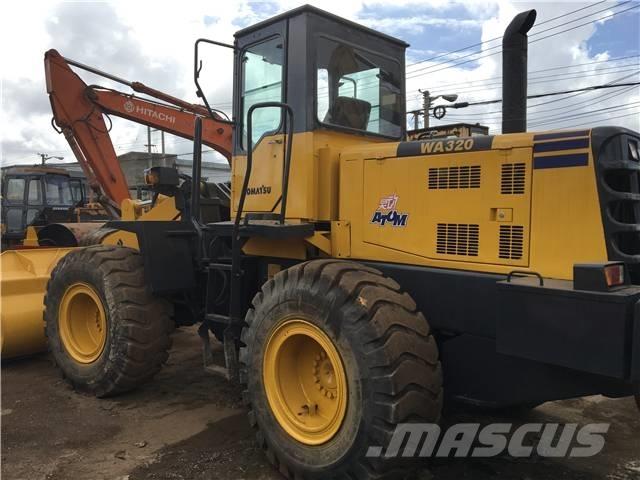Komatsu WA 380 Kolové nakladače
