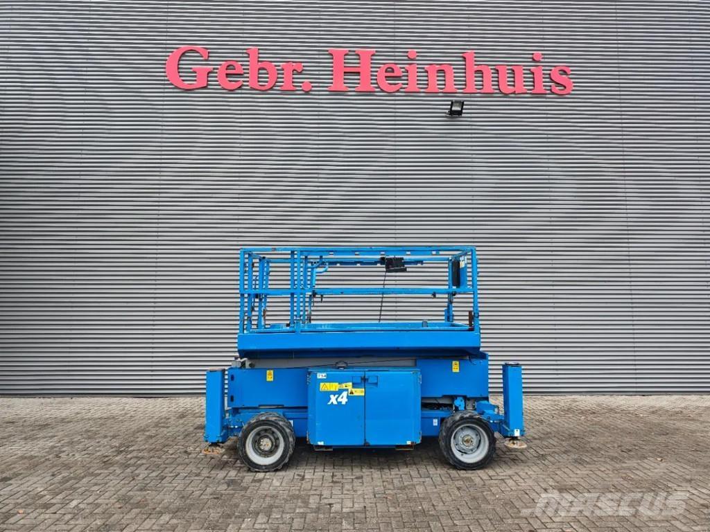 Genie GS 3369 4x4 Nůžková zvedací plošina