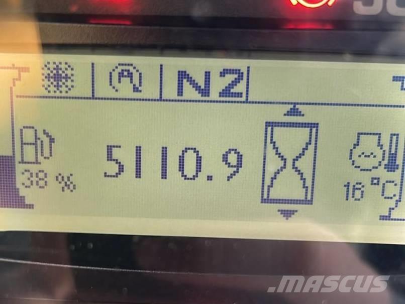 JCB 35-26D 4x4 Teleskopické manipulátory