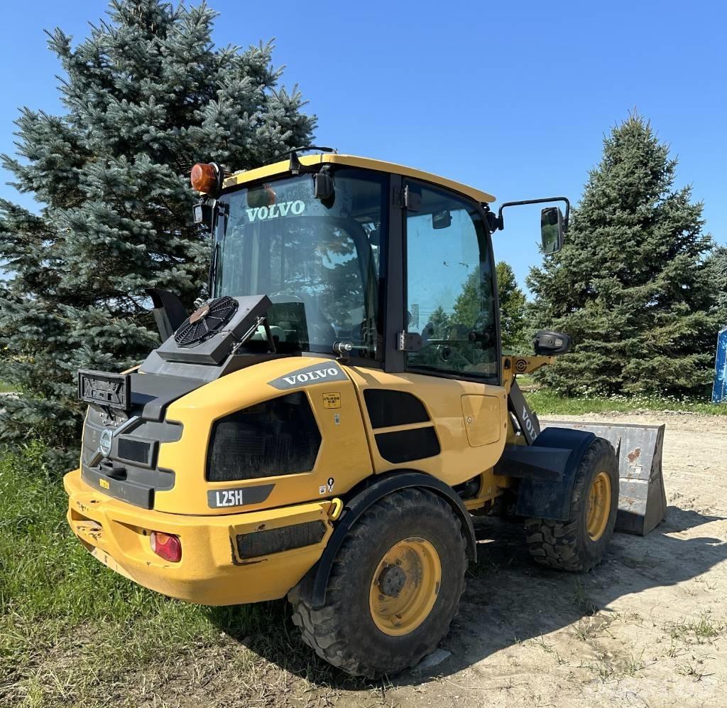 Volvo L 25 H Kolové nakladače