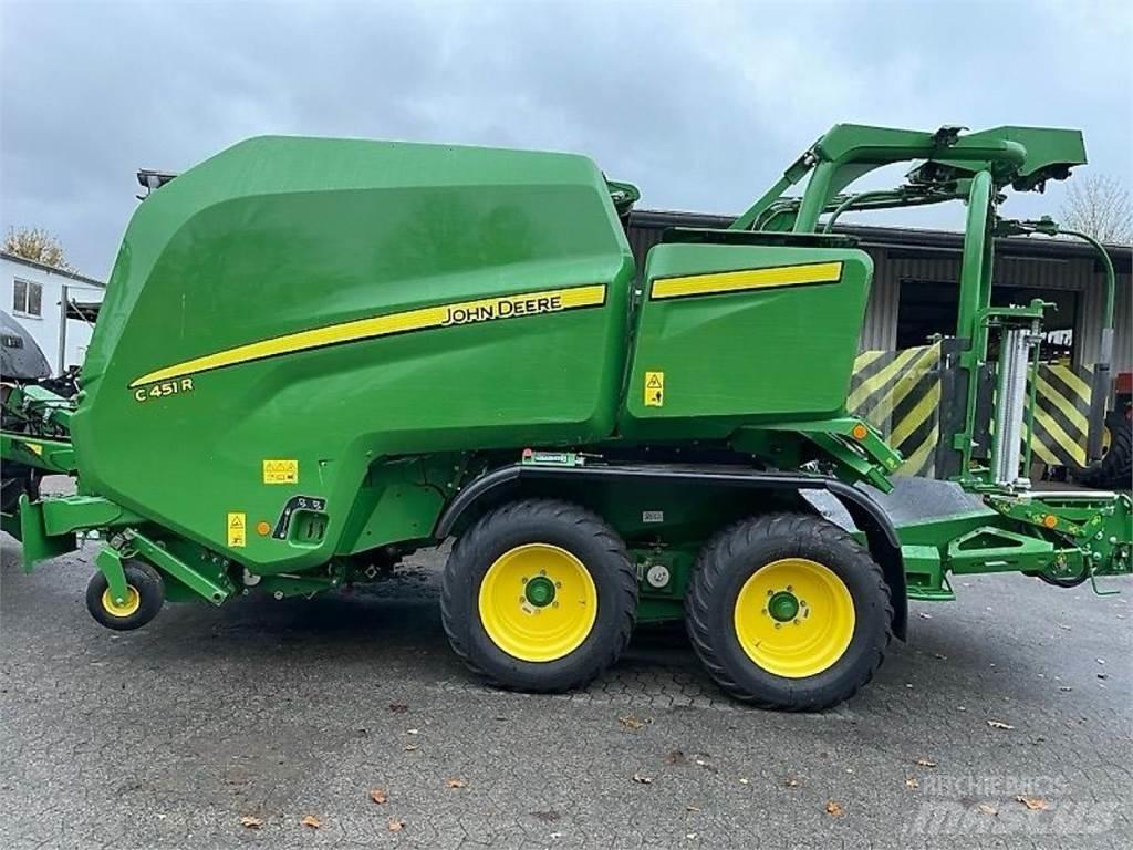 John Deere C451R Lis na válcové balíky