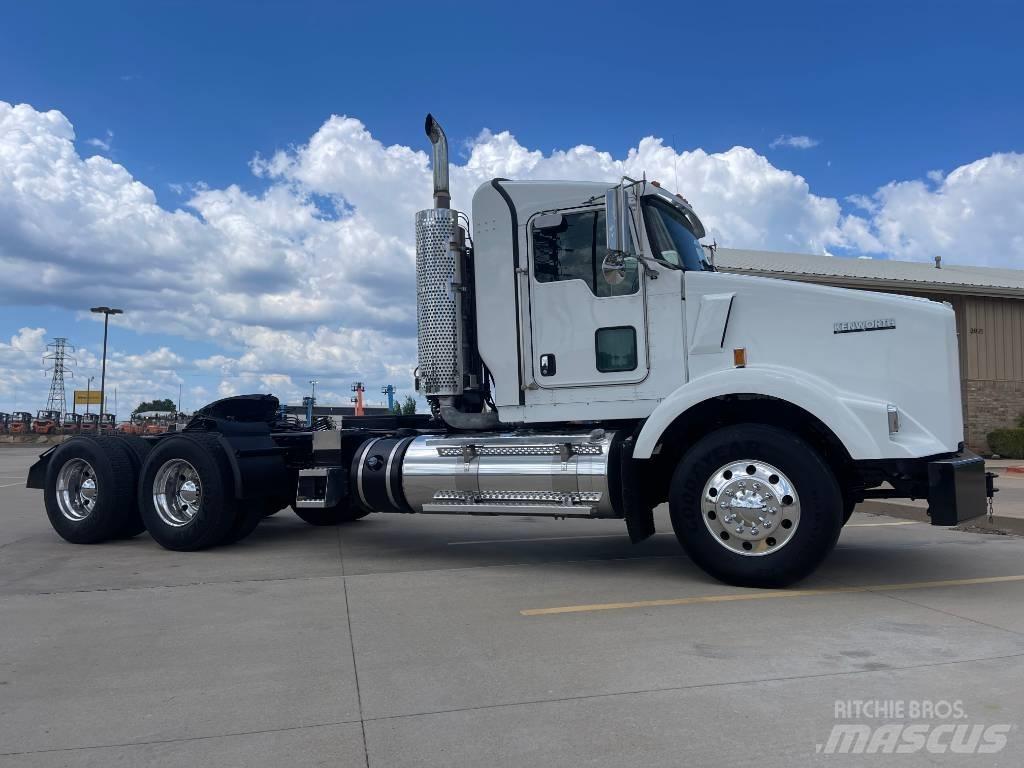 Kenworth T 800 Tahače
