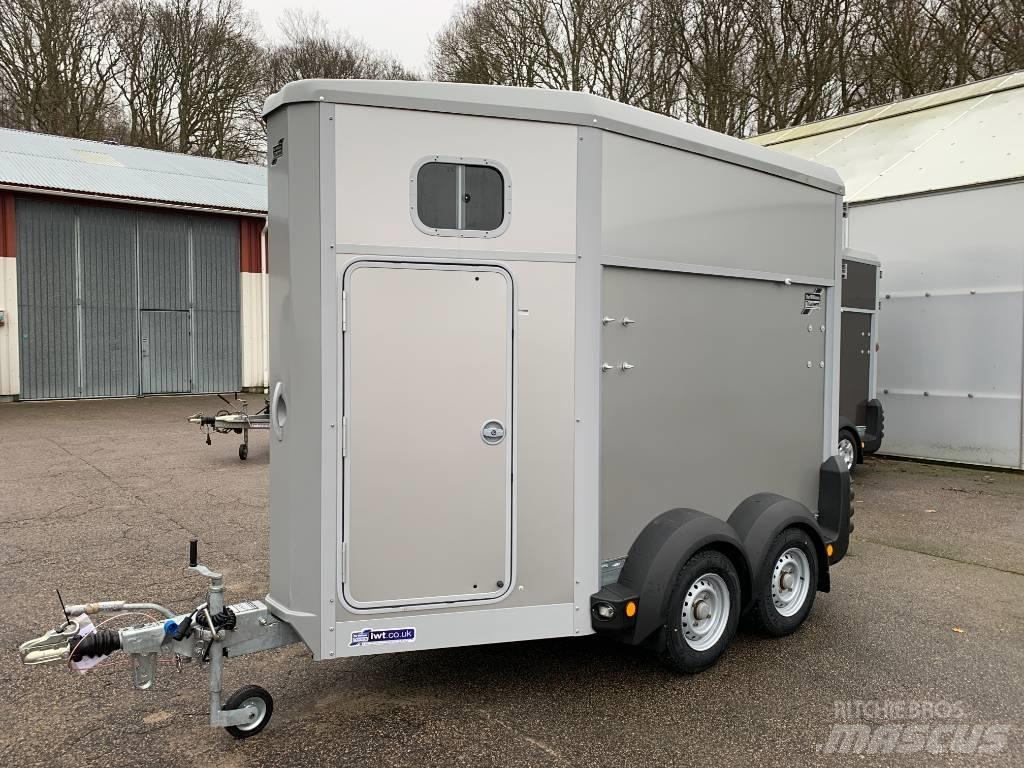Ifor Williams HB403 Přívěsy pro přepravu zvířat