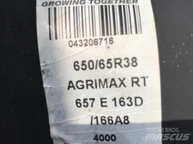BKT 650/65R38 Pneumatiky, kola a ráfky