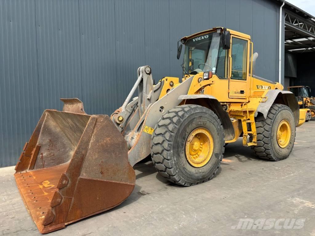Volvo L120E Kolové nakladače