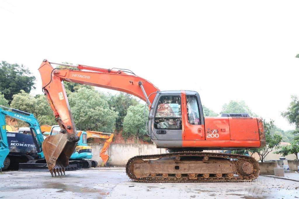 Hitachi ZX 200 LC-3 Pásová rýpadla