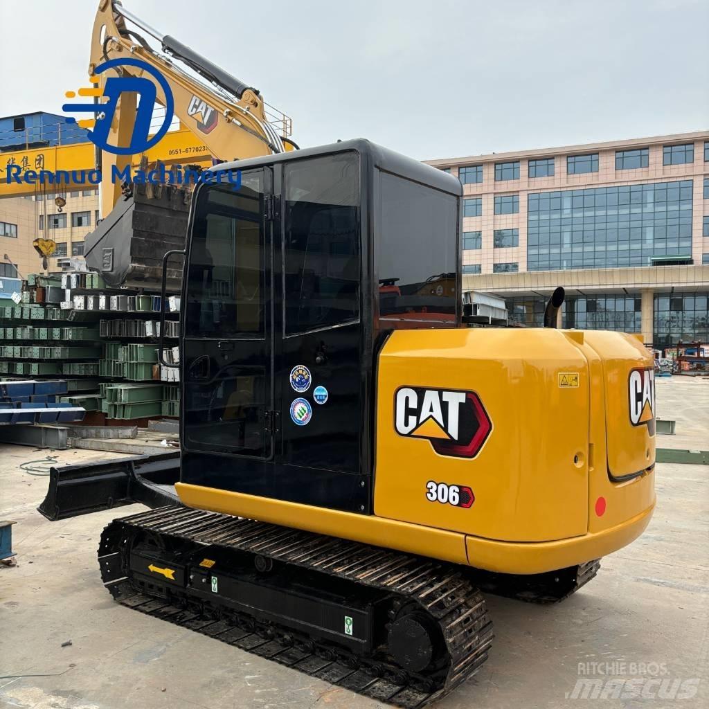 CAT 306E Mini rýpadla < 7t