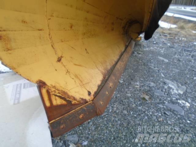  SNOW PLOW 162'' Příslušenství předního nakladače