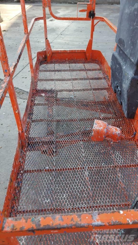 JLG 860 SJ Teleskopické plošiny
