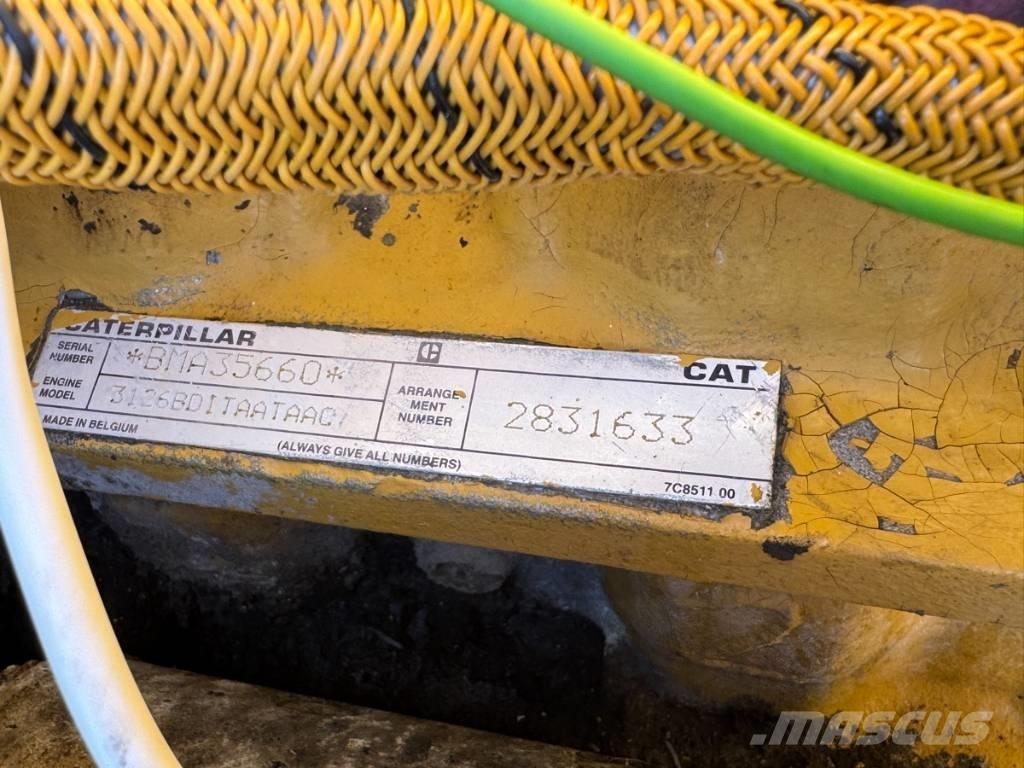 CAT 938 G Kolové nakladače