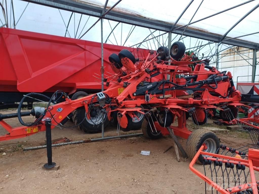 Kuhn GF 13012 Obraceče a shrabovače sena