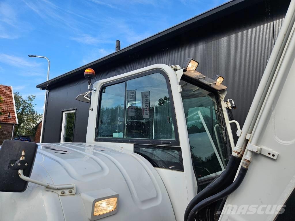 Takeuchi TB 290 Midi rýpadla 7t - 12t