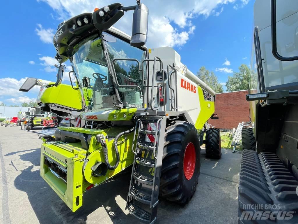 CLAAS TRION 750 Sklízecí mlátičky