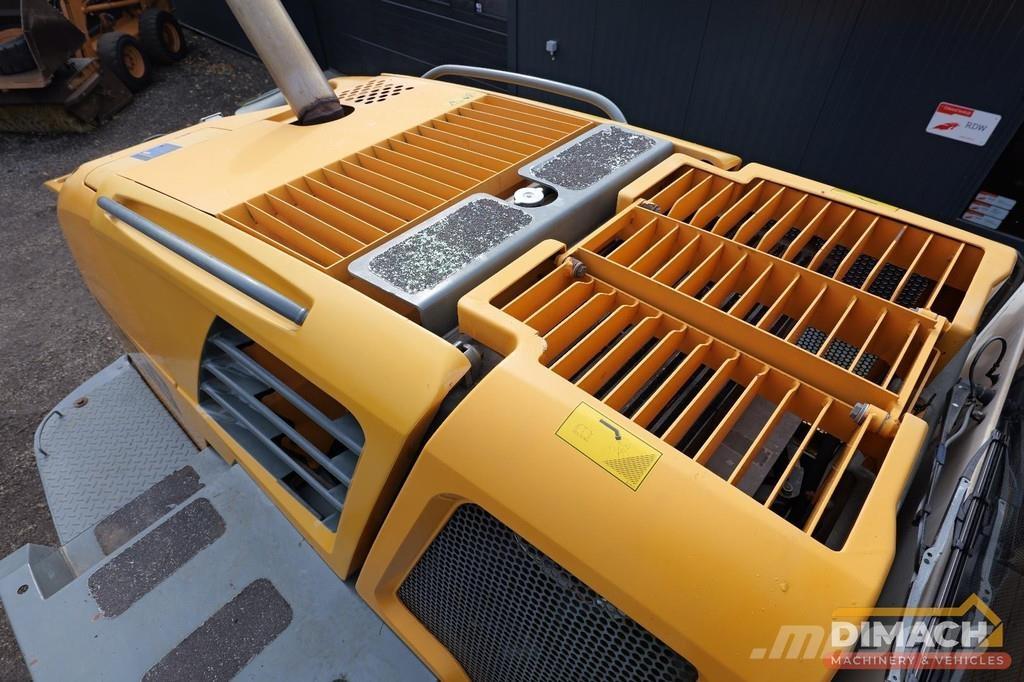 Liebherr L556 Kolové nakladače