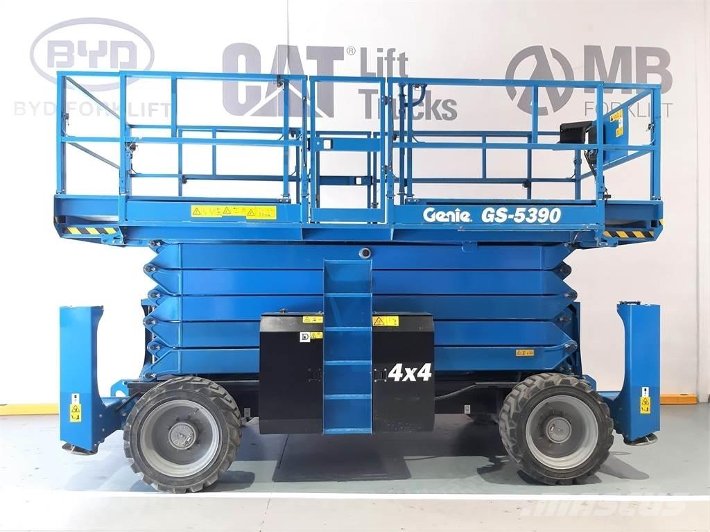 Genie GS5390RT Nůžková zvedací plošina