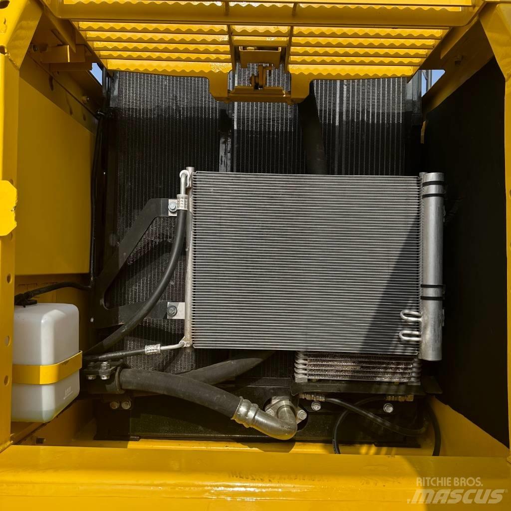 Komatsu PC 200-8 Pásová rýpadla