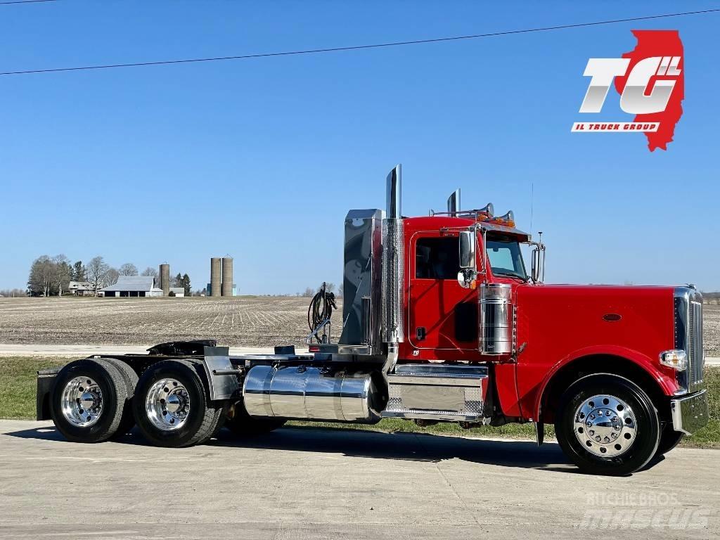 Peterbilt 389 Tahače