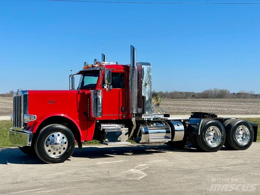 Peterbilt 389 Tahače