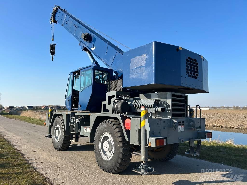 Grove RT 540 E Jeřáby pro těžký terén
