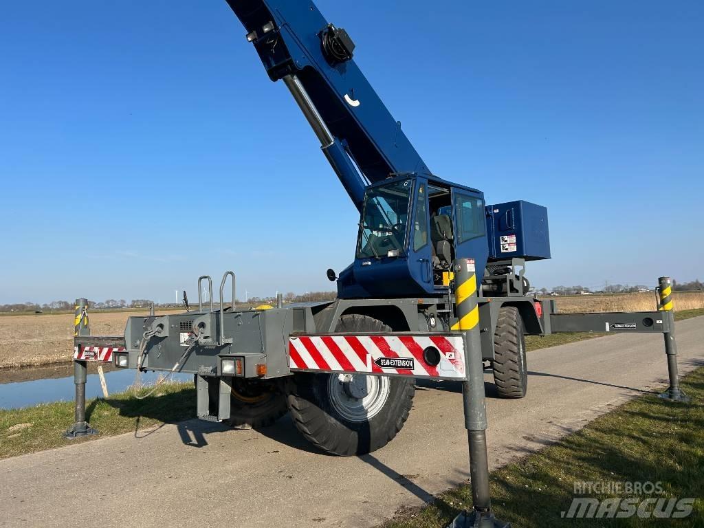 Grove RT 540 E Jeřáby pro těžký terén