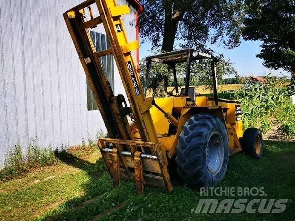 Load Lifter 2214-3 Terénní vysokozdvižné vozíky