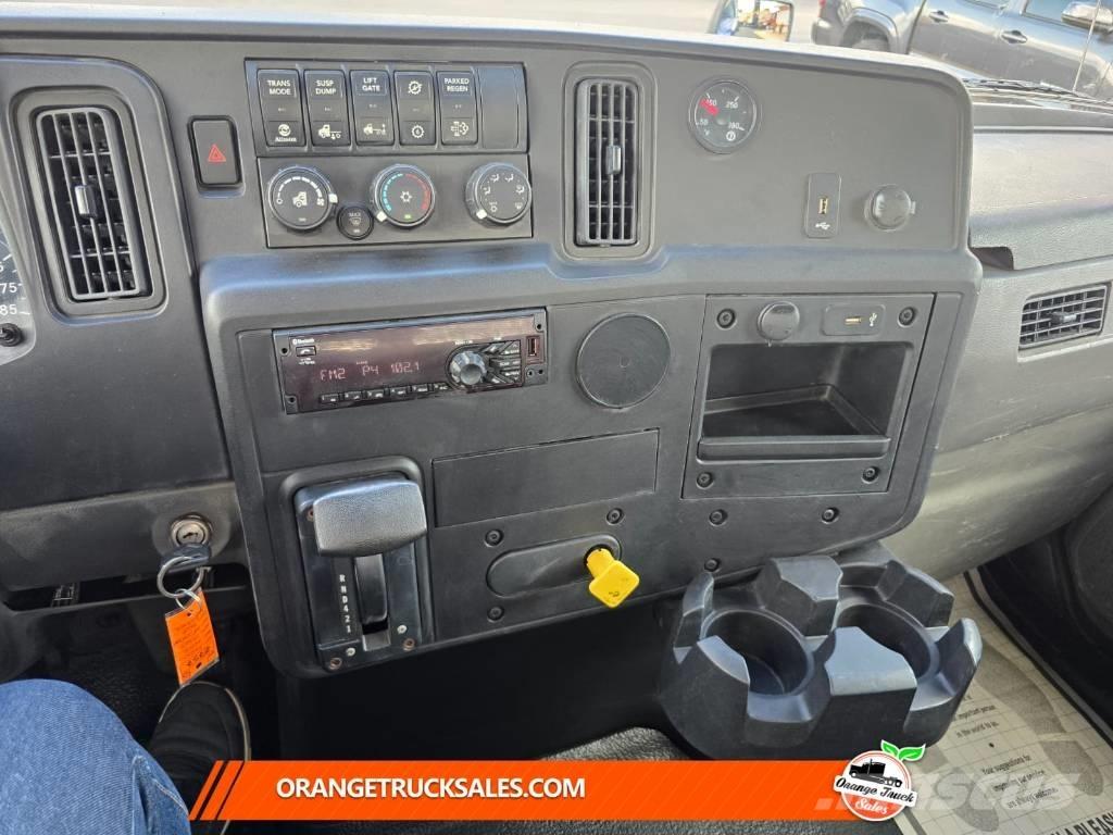 International MV607 Valníky/Sklápěcí bočnice