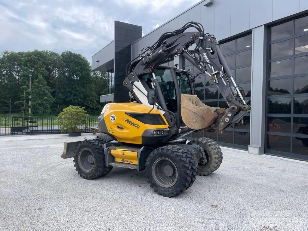 Mecalac 9 MWR Midi rýpadla 7t - 12t