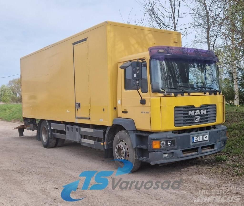 MAN ME 18.250 4x2 BL Skříňová nástavba