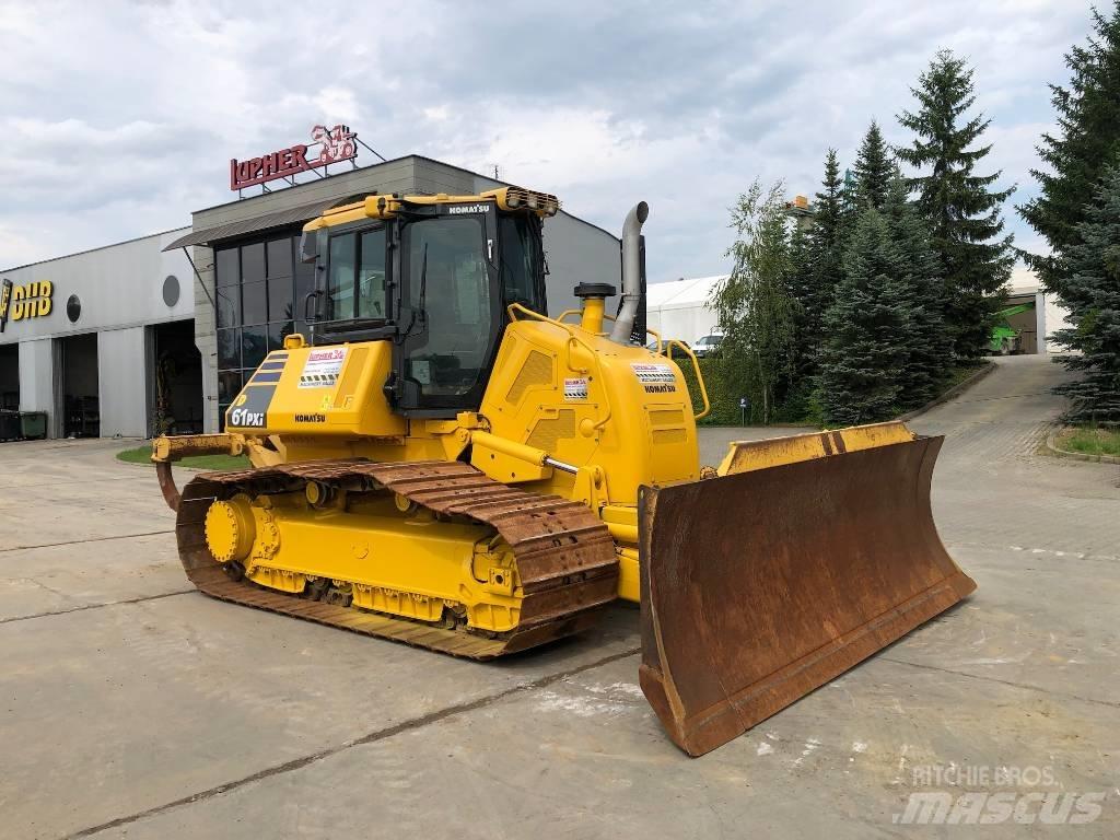 Komatsu D 61 PXi-24 Pásové dozery