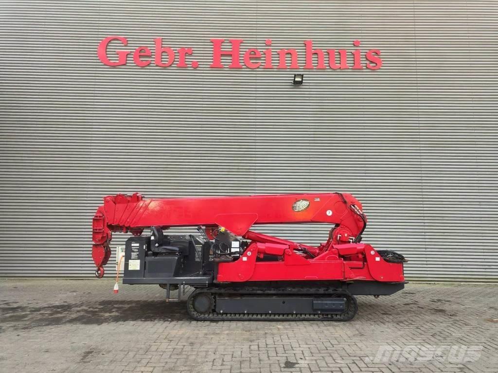 Unic URW 706 CDE Pásové jeřáby