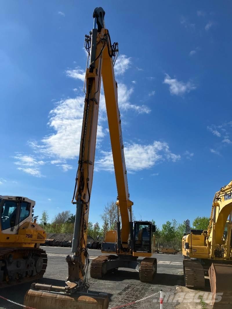 Liebherr R936 Pásová rýpadla