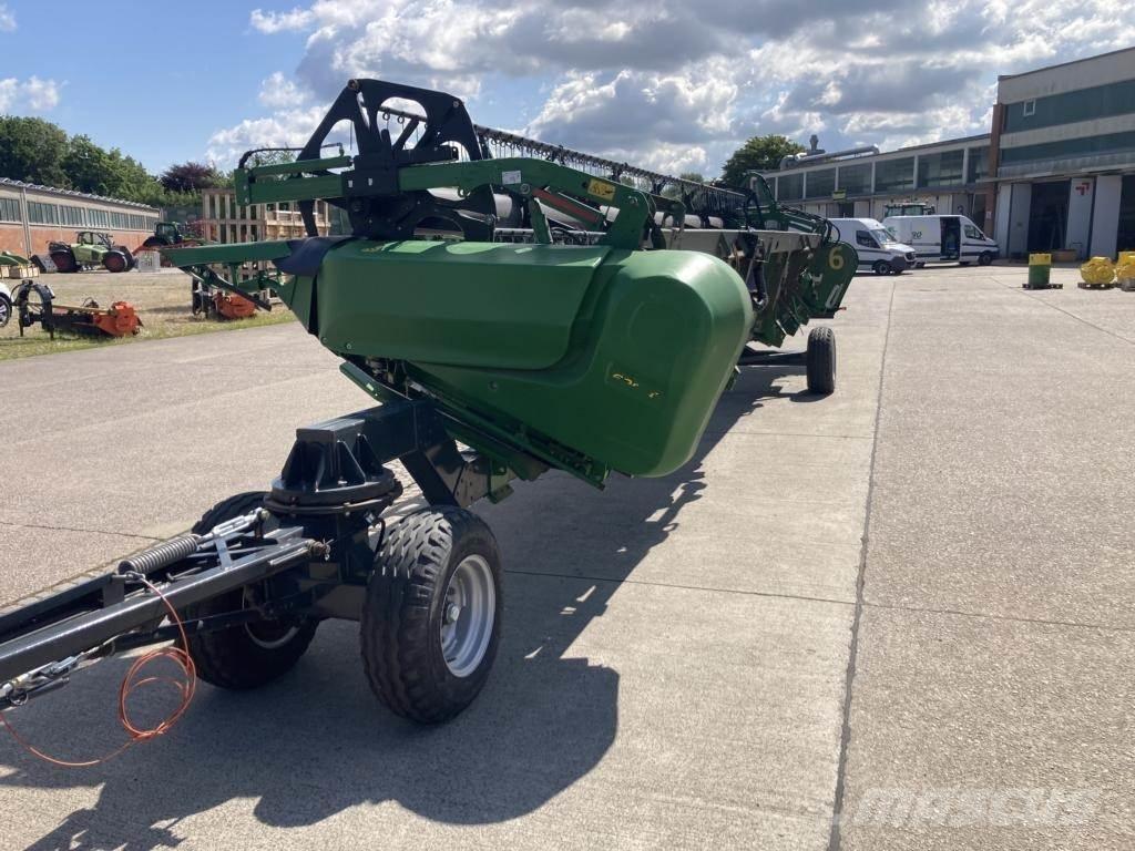 John Deere 630X Těžební hlavy