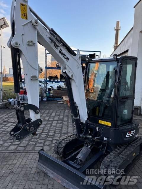 Bobcat E 27 Mini rýpadla < 7t