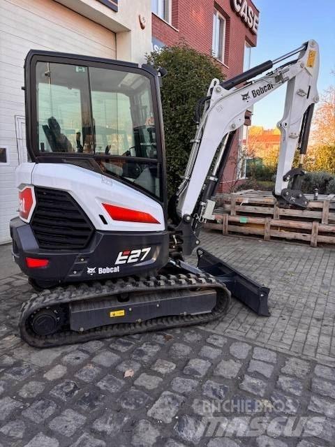 Bobcat E 27 Mini rýpadla < 7t