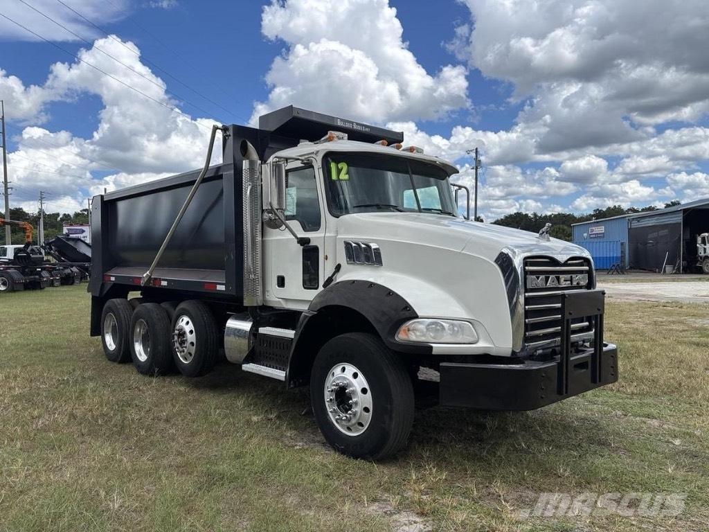 Mack GRANITE GU813 Sklápěče