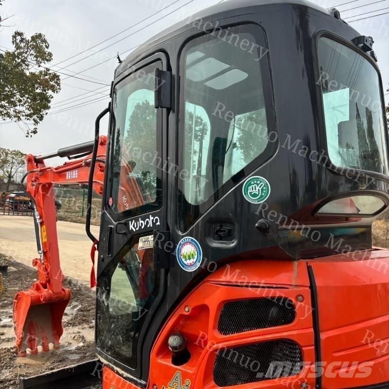 Kubota U 30 Mini rýpadla < 7t
