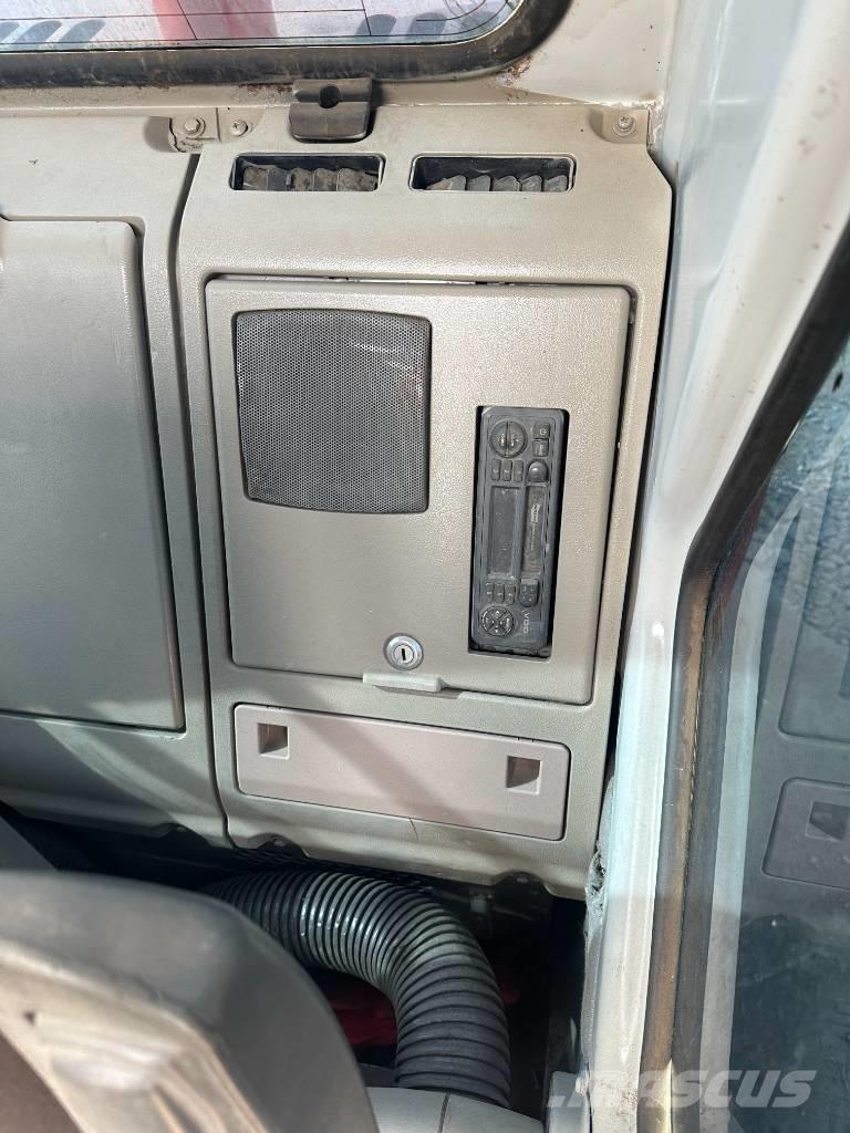 Doosan DX 150W -9 Kolová rýpadla