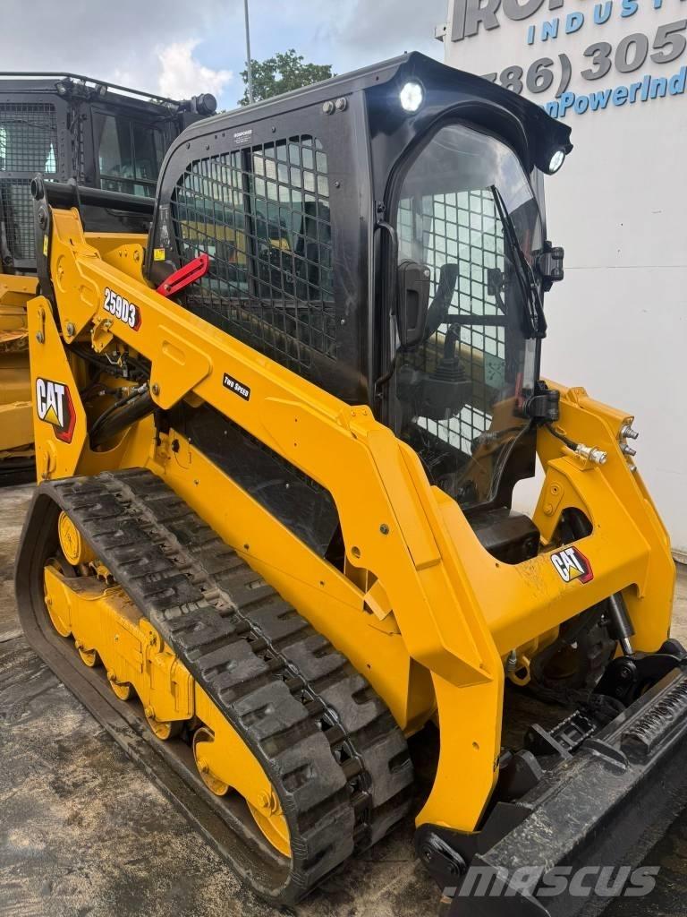 CAT 259 D3 Smykem řízené nakladače