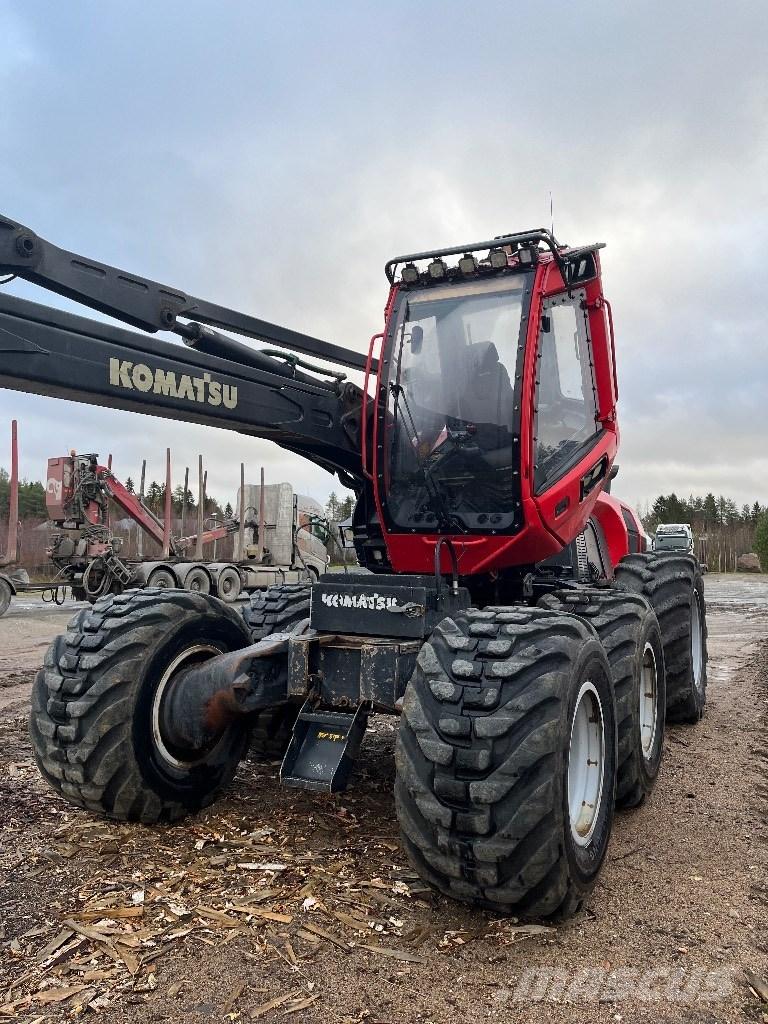 Komatsu 911 Harvestory