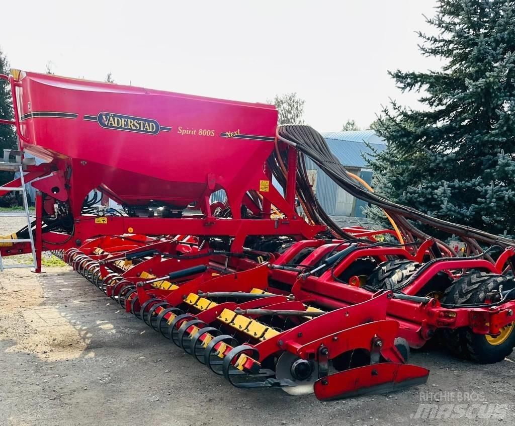 Väderstad Spirit800S Mechanické secí stroje