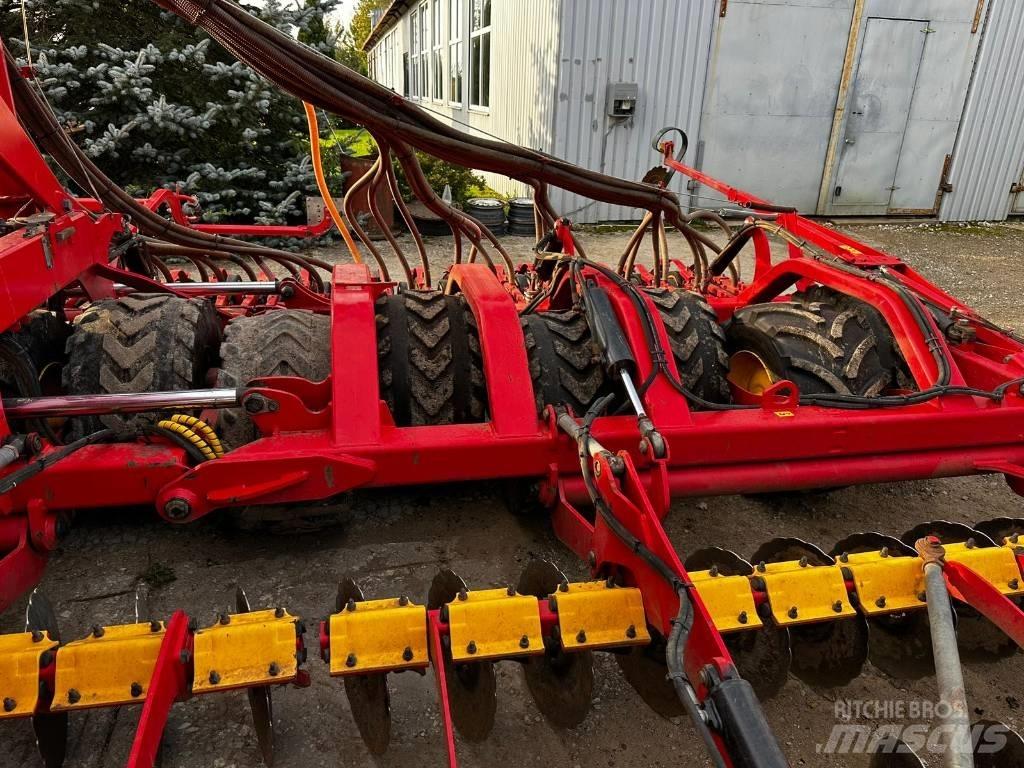 Väderstad Spirit800S Mechanické secí stroje