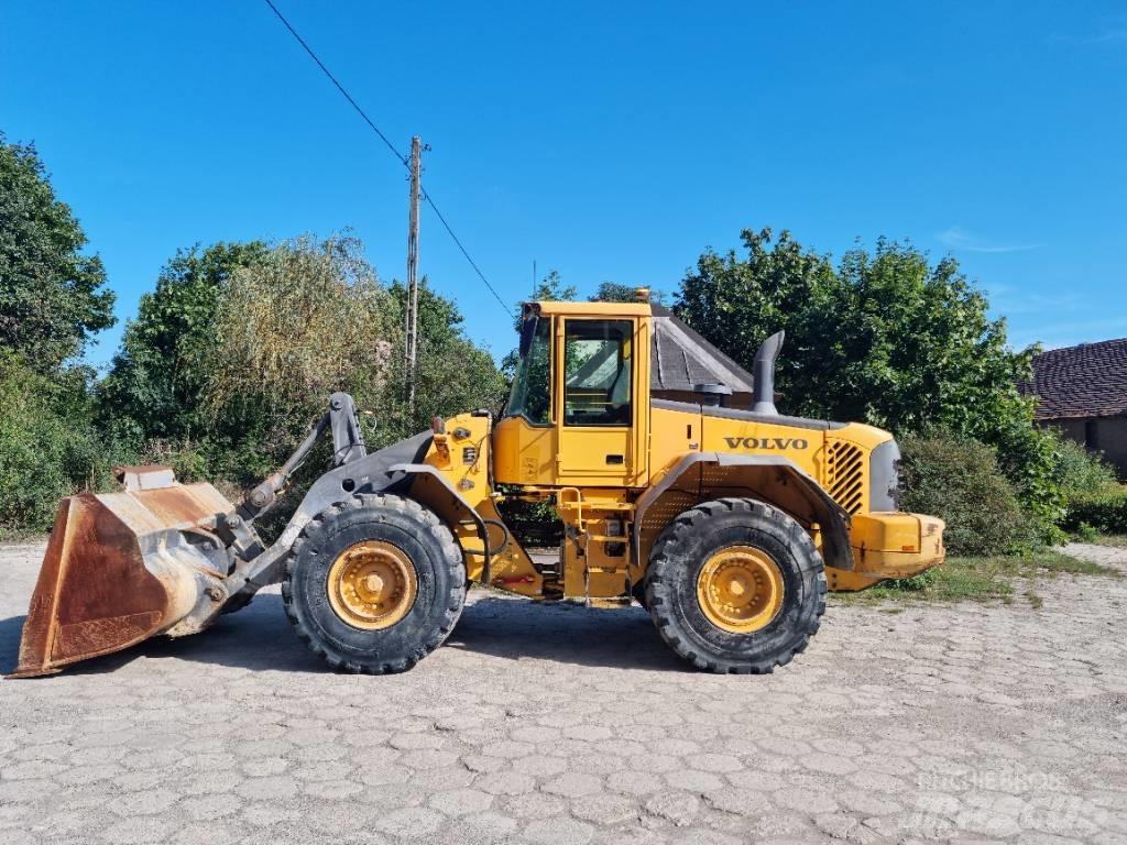 Volvo L 120 E Kolové nakladače