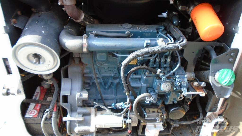 Bobcat T 140 Smykem řízené nakladače
