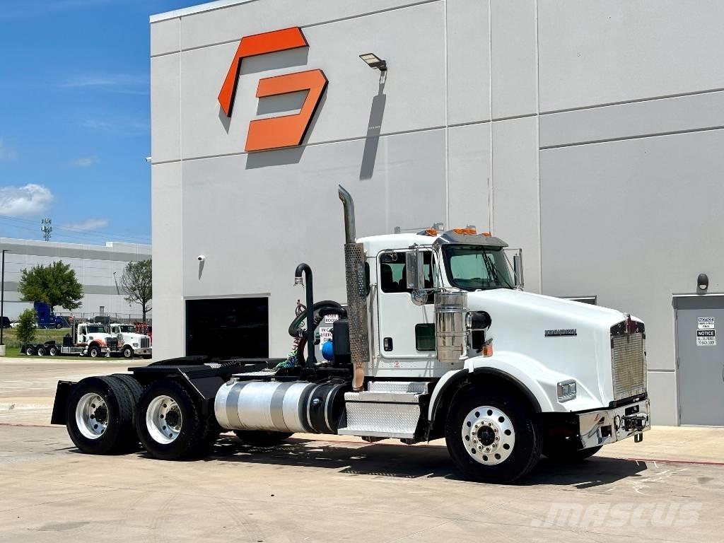 Kenworth T 800 Tahače